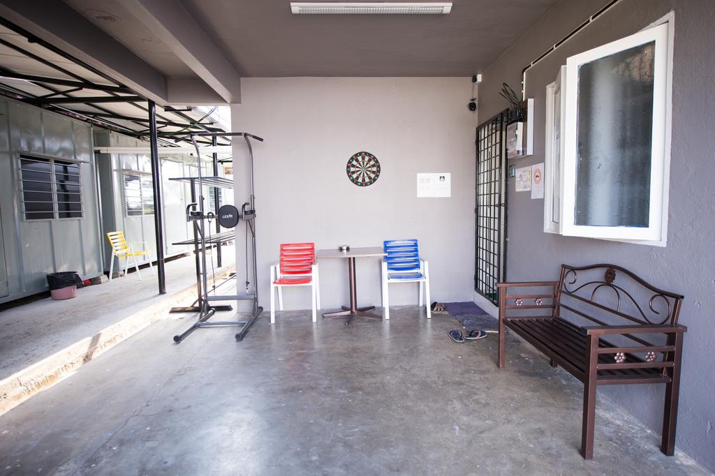 Kemaman Lodge & Cafe Chukai Exterior foto